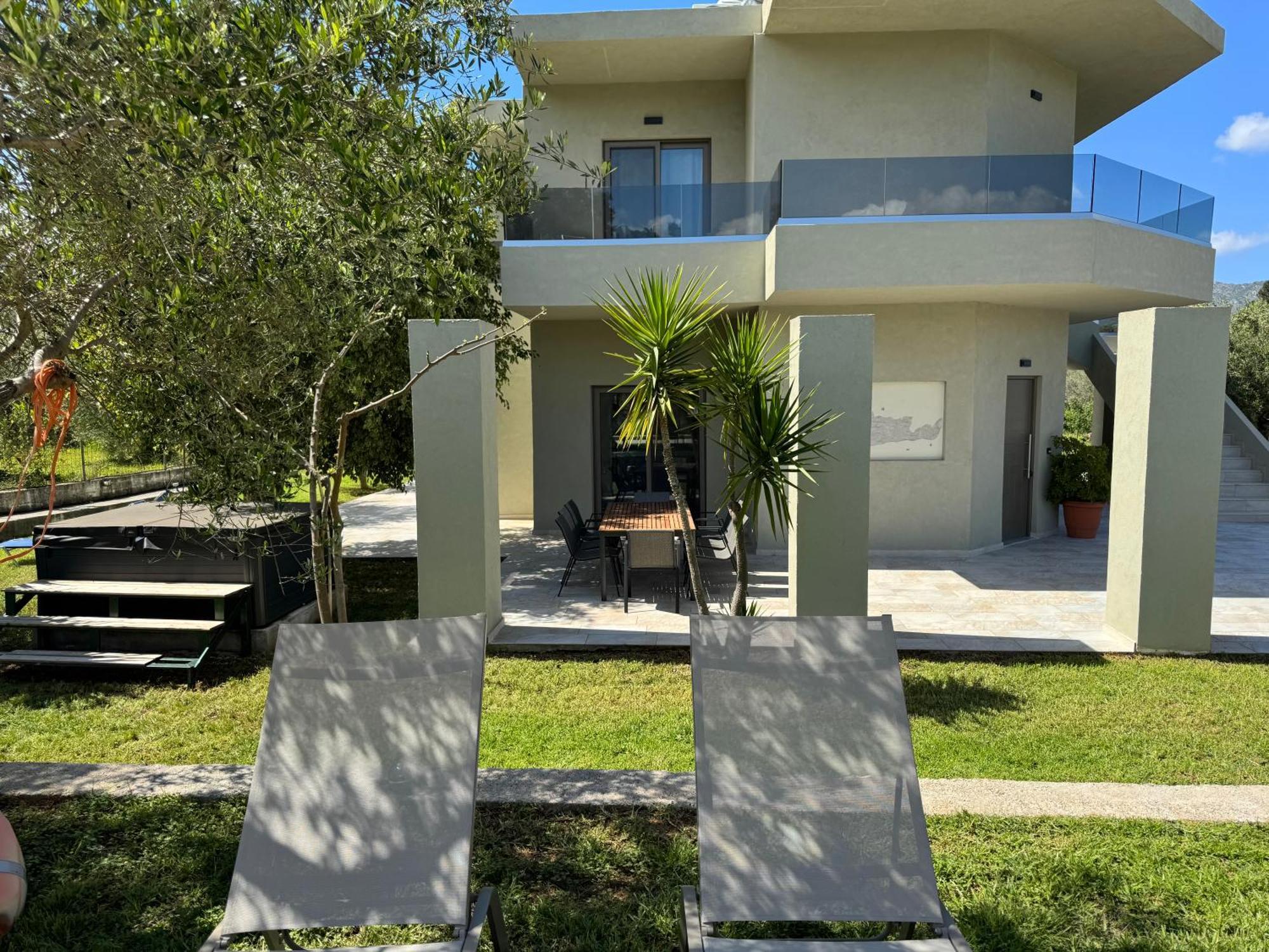 Villa Marian With Private Swimming Pool & Jacuzzi Георгиуполис Экстерьер фото